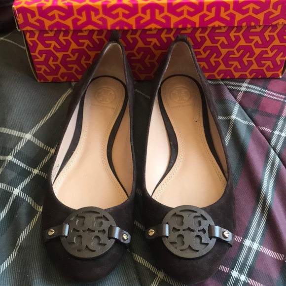 Tory Burch Shoes - Tory Burch Suede Flat
